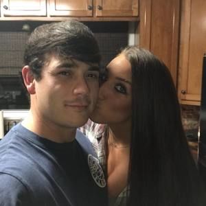 Meet your Posher, Colby